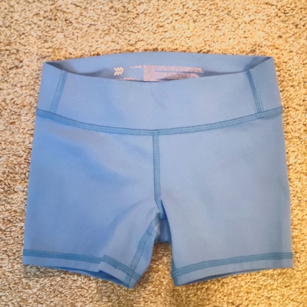 ♥️NWOT♥️ GIRLS ALL IN MOTION SPORTS SHORTS